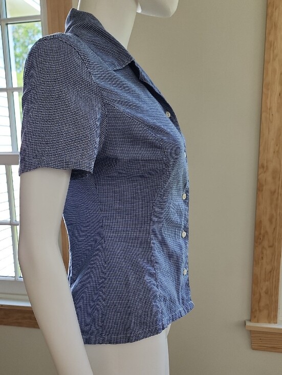 GAP Tops - GAP Vintage 90s Y2K Women’s Blue Short-Sleeve Button-Down Shirt Collar Checkered